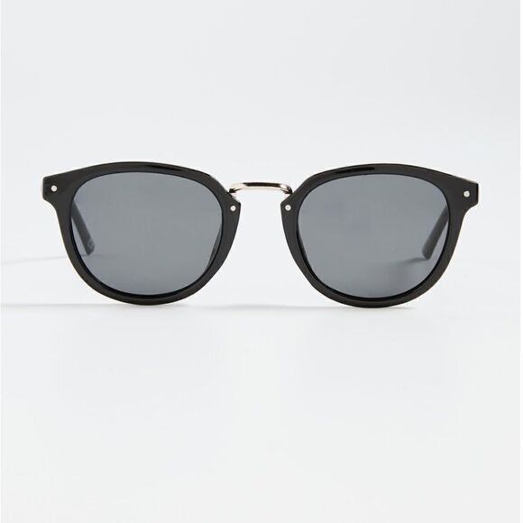 AIRE Hydra Sunglasses & Case - Picture 5 of 5